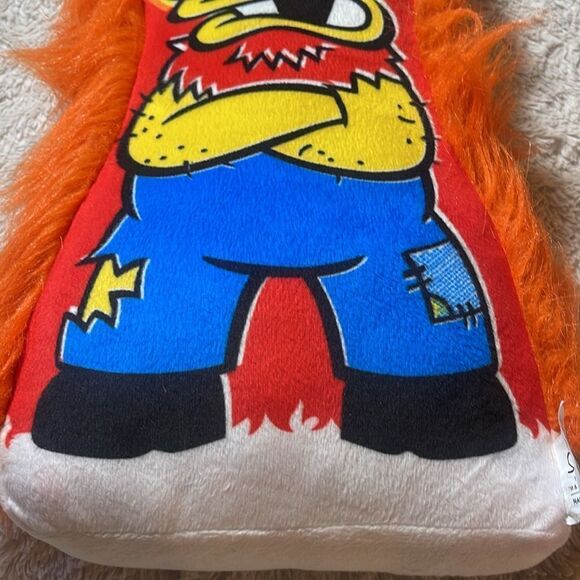 Universal Studios groundskeeper plush - Picture 3 of 5